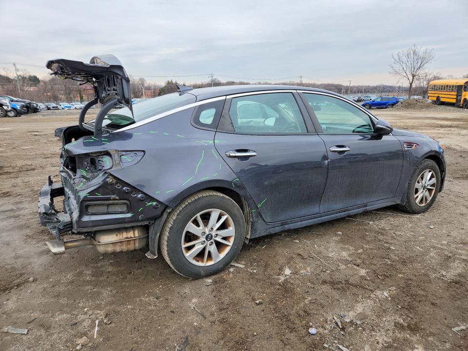 Продаж на аукціоні авто 2017 Kia Optima, vin: 5XXGT4L31HG136358, номер лоту: 78231695