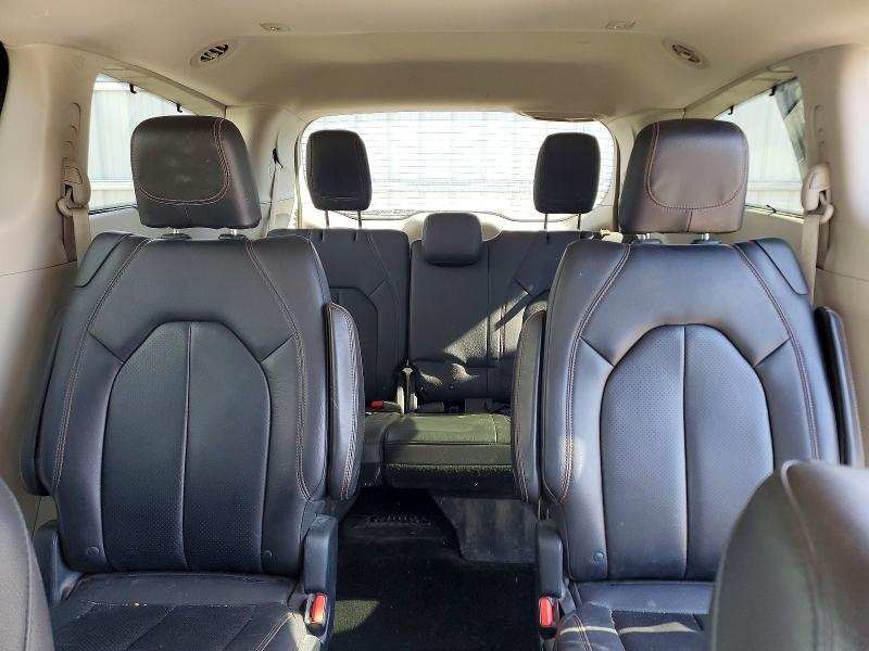 Продажа на аукционе авто 2018 Chrysler Pacifica, vin: 2C4RC1BG0JR233401, номер лота: 78807905