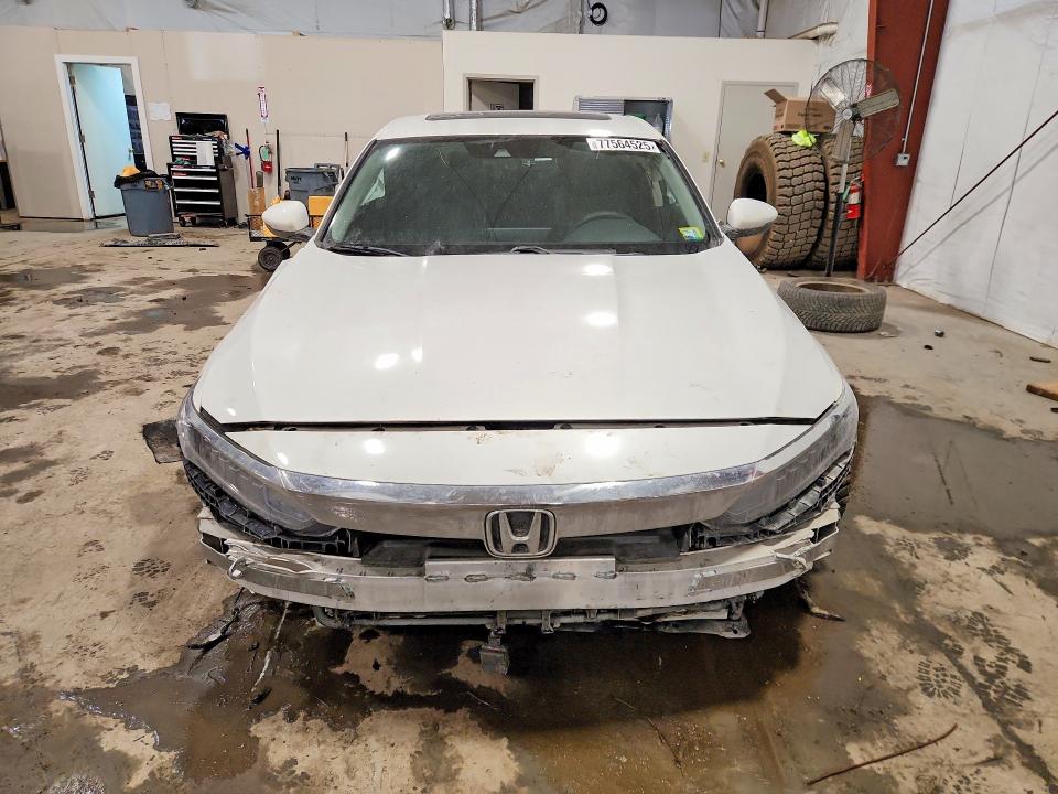 Aukcja sprzedaży 2018 Honda Accord, vin: 1HGCV3F57JA009195, numer aukcji: 77564525