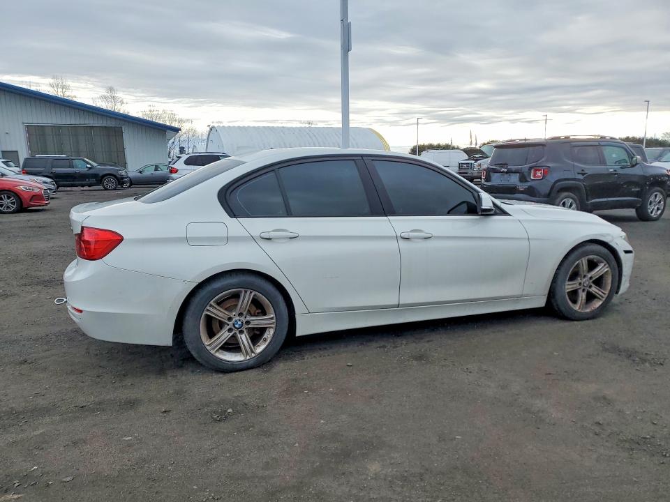 2014 Bmw 320 მანქანა იყიდება აუქციონზე, vin: WBA3C3G58ENS70592, აუქციონის ნომერი: 78292435