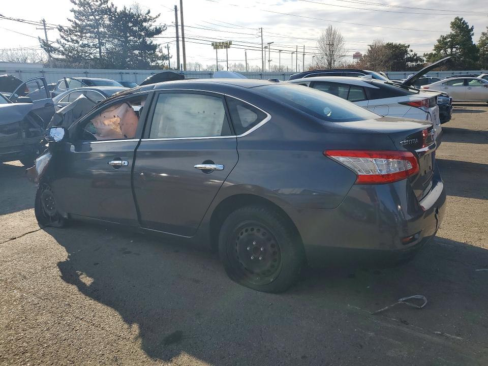 Продажа на аукционе авто 2015 Nissan Sentra, vin: 3N1AB7AP9FL660099, номер лота: 78716415