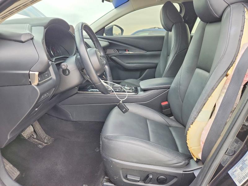 77812235 :رقم المزاد ، 3MVDMBCL2NM417873 vin ، 2022 Mazda Cx-30 مزاد بيع