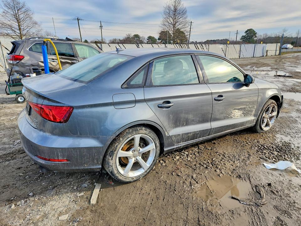 2015 Audi A3 მანქანა იყიდება აუქციონზე, vin: WAUBFGFF5F1005206, აუქციონის ნომერი: 78839635