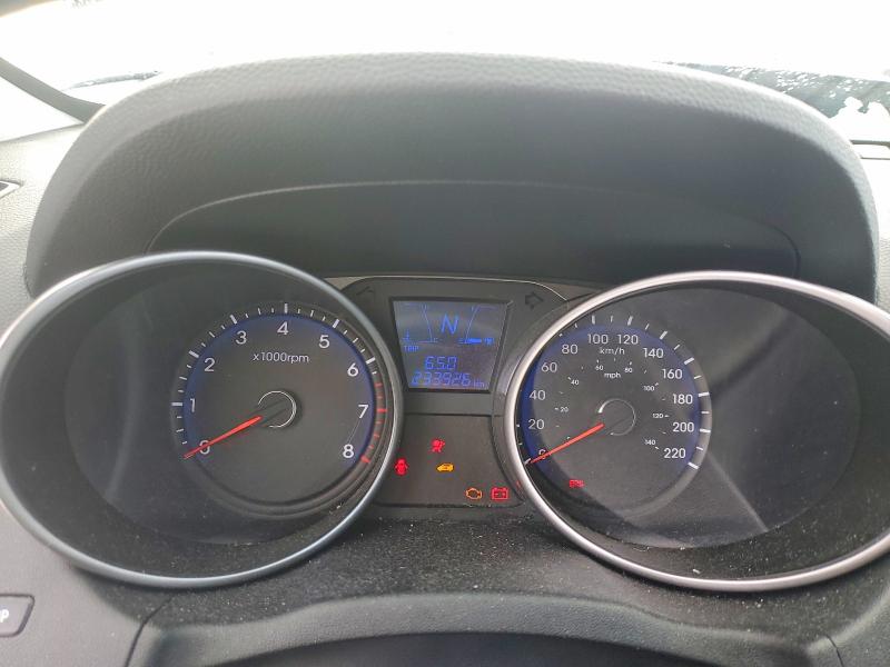 Продажа на аукционе авто 2010 Hyundai Tucson, vin: KM8JTCAC5AU025312, номер лота: 76061305