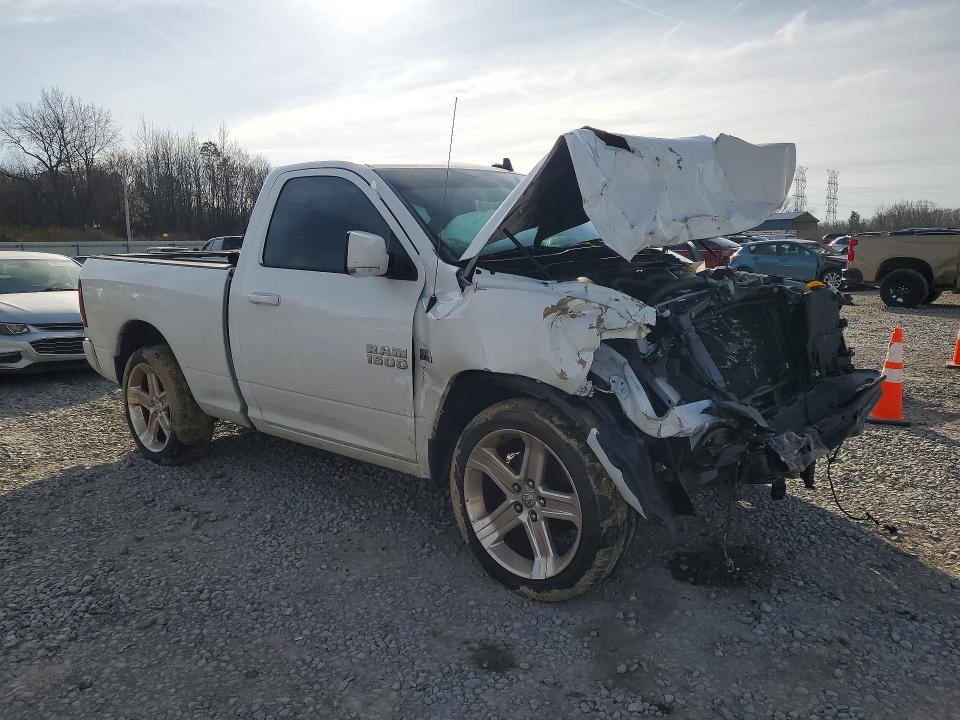 78539015 :رقم المزاد ، 3C6JR6CT1JG165000 vin ، 2018 Ram 1500 مزاد بيع