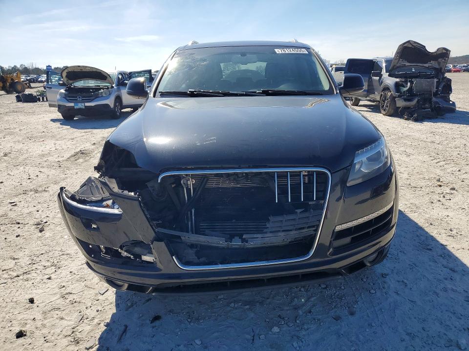 Продажа на аукционе авто 2015 Audi Q7, vin: WA1LGAFE9FD005159, номер лота: 78124555