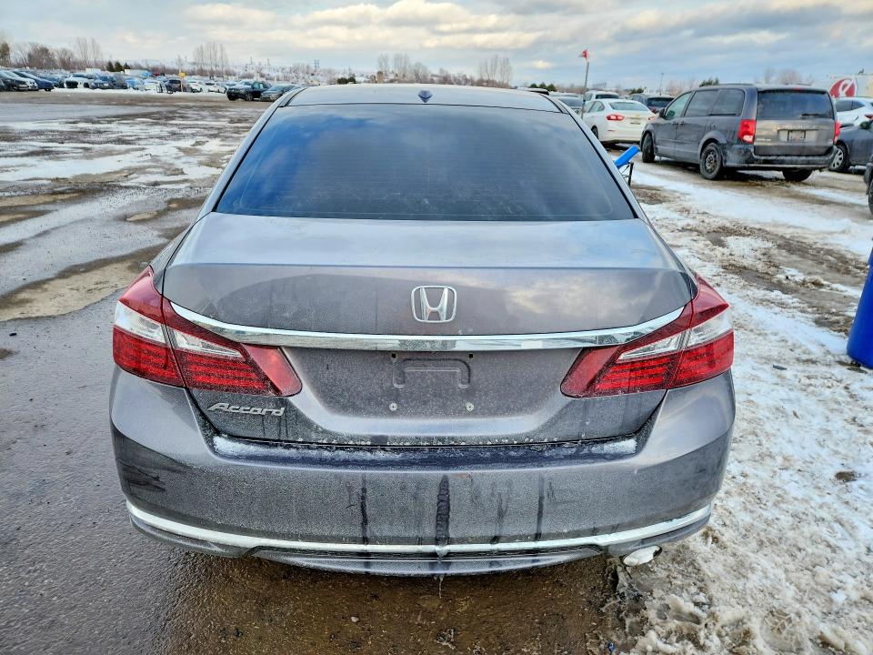 Продаж на аукціоні авто 2017 Honda Accord, vin: 1HGCR2F87HA800460, номер лоту: 76445305