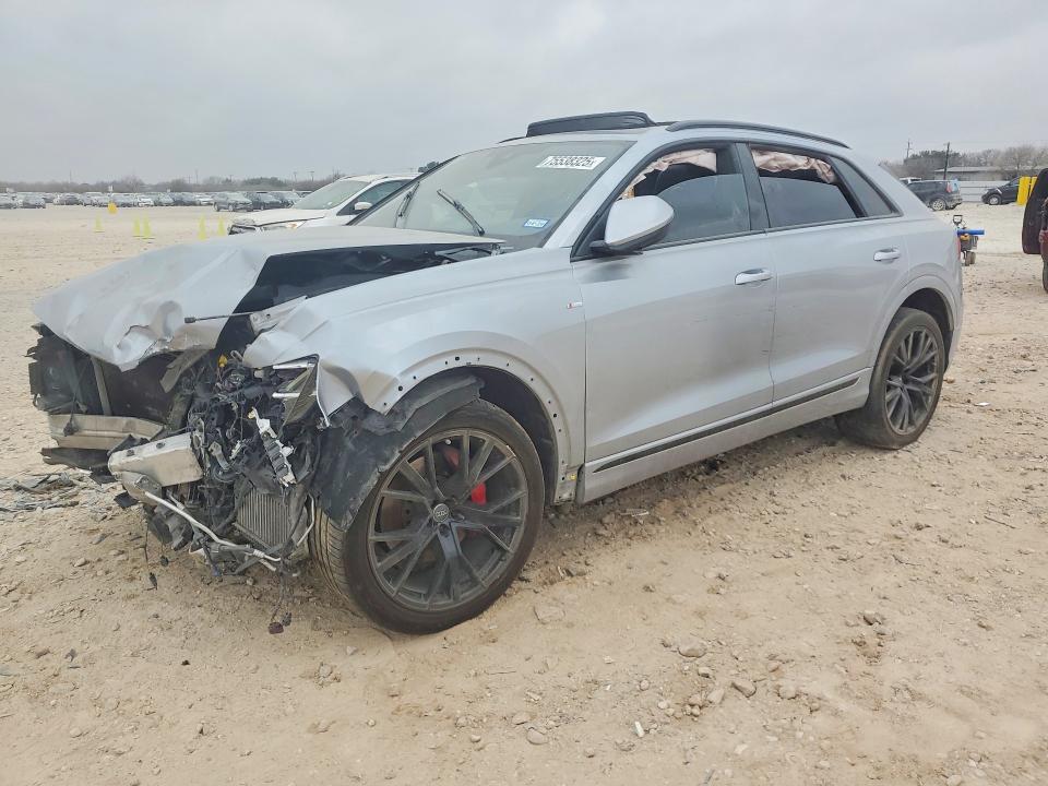 Продаж на аукціоні авто 2021 Audi Q8, vin: WA1EVAF1XMD015160, номер лоту: 75538325