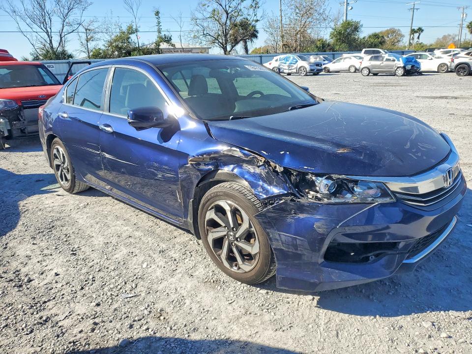 2017 Honda Accord მანქანა იყიდება აუქციონზე, vin: 1HGCR2F74HA044612, აუქციონის ნომერი: 78473805