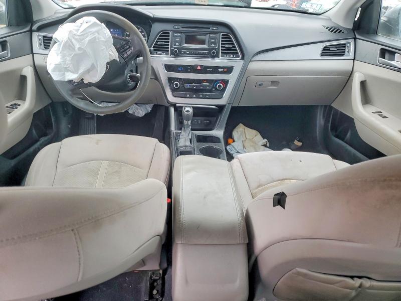 2015 Hyundai Sonata მანქანა იყიდება აუქციონზე, vin: 5NPE24AFXFH064231, აუქციონის ნომერი: 77660635
