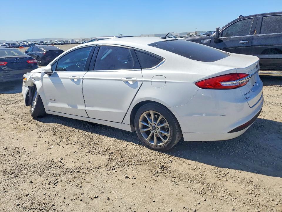 2017 Ford Fusion მანქანა იყიდება აუქციონზე, vin: 3FA6P0LU7HR238580, აუქციონის ნომერი: 79117505
