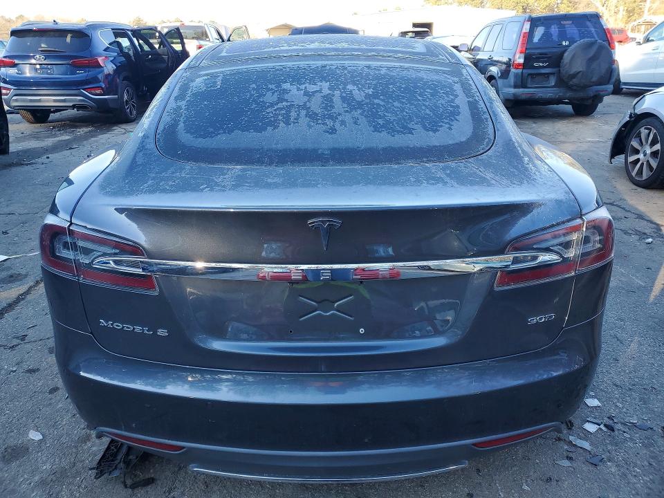 2016 Tesla Model S მანქანა იყიდება აუქციონზე, vin: 5YJSA1E28GF133929, აუქციონის ნომერი: 76120665