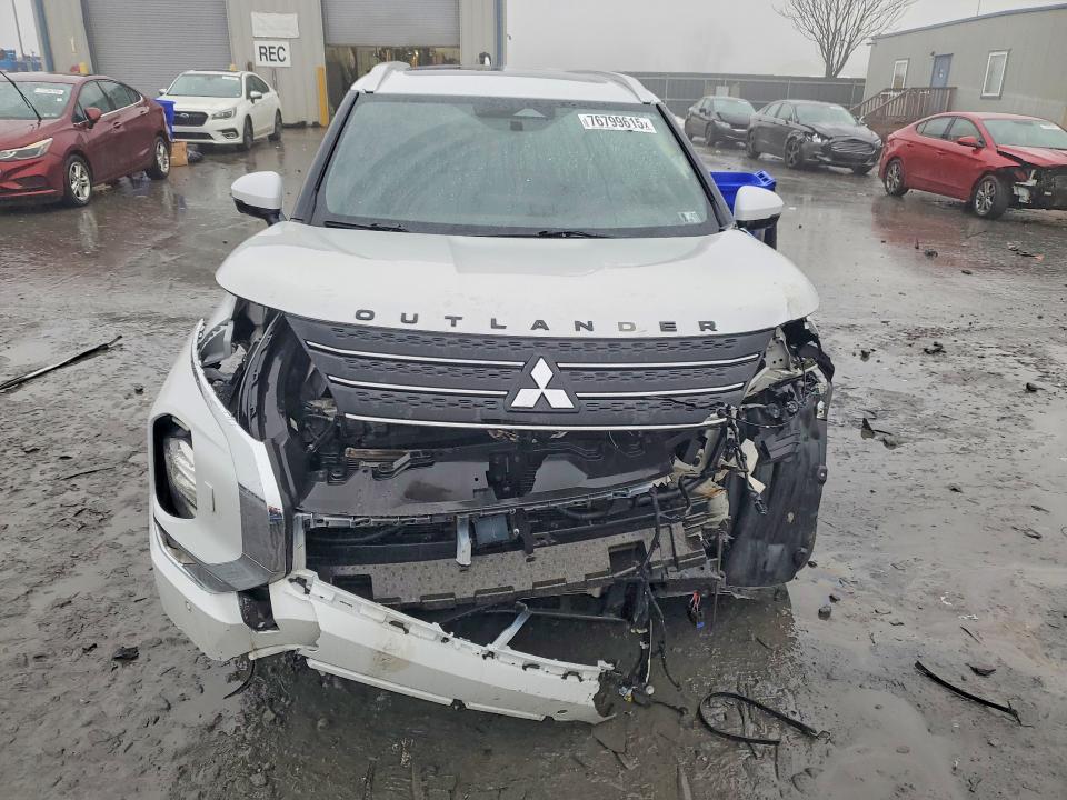 Продаж на аукціоні авто 2022 Mitsubishi Outlander, vin: JA4J4VA88NZ028703, номер лоту: 76799615