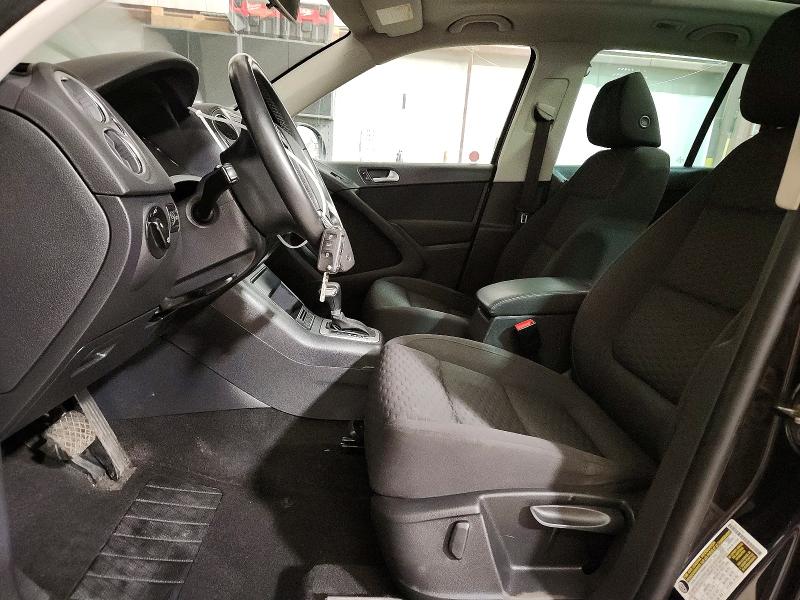 Продажа на аукционе авто 2010 Volkswagen Tiguan Se, vin: WVGBV7AX2AW521231, номер лота: 76577055