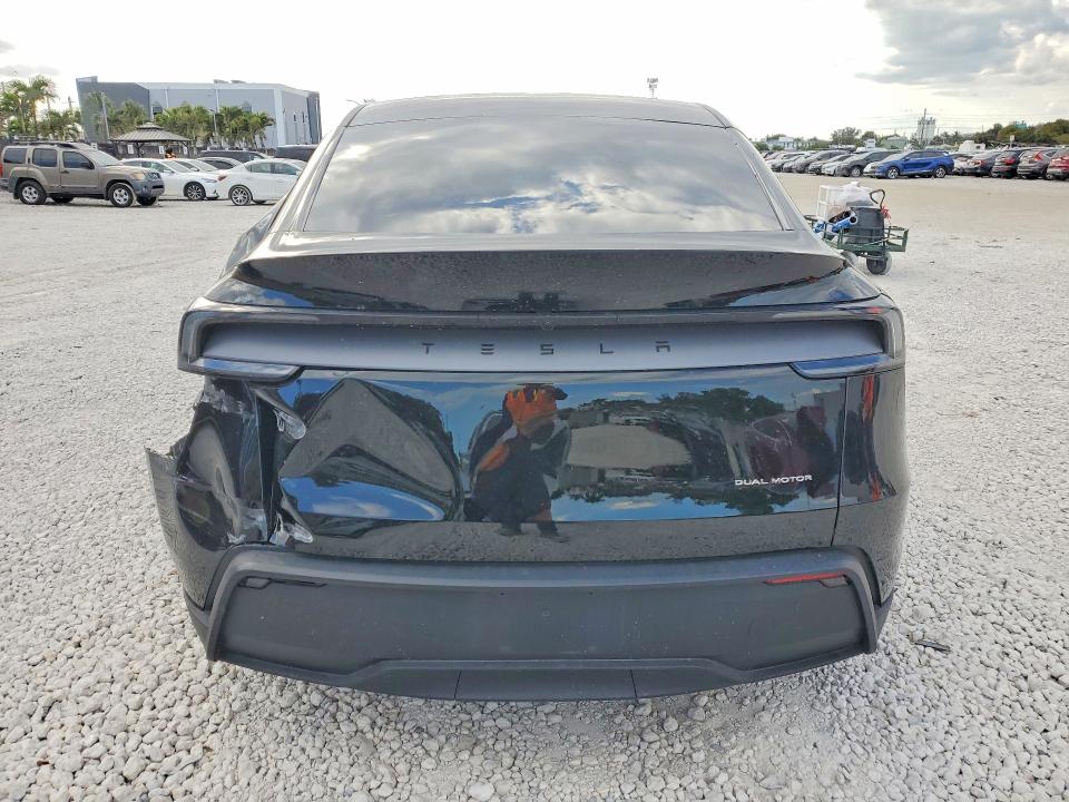 Продажа на аукционе авто 2026 Tesla Model Y, vin: 7SAYGDEE0TA473655, номер лота: 77399245