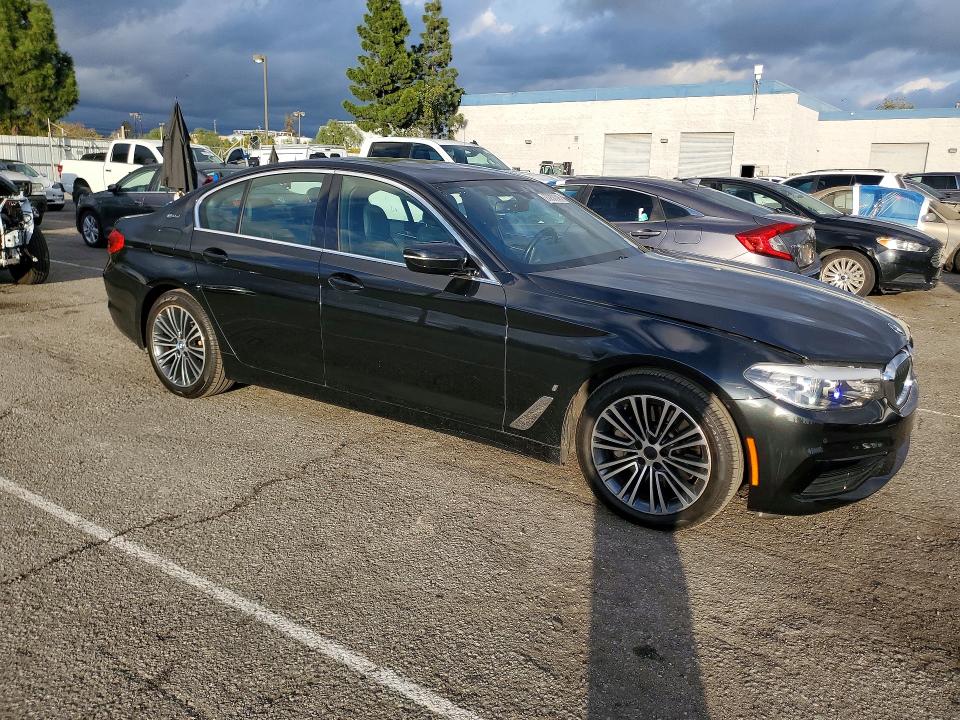 Продаж на аукціоні авто 2019 Bmw 530e, vin: WBAJA9C56KB389776, номер лоту: 77230345