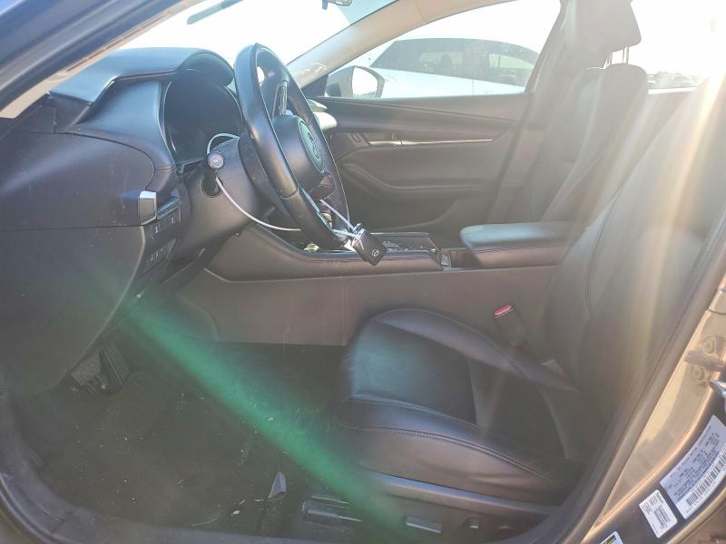 2021 Mazda 3 მანქანა იყიდება აუქციონზე, vin: JM1BPACL7M1341427, აუქციონის ნომერი: 77571895