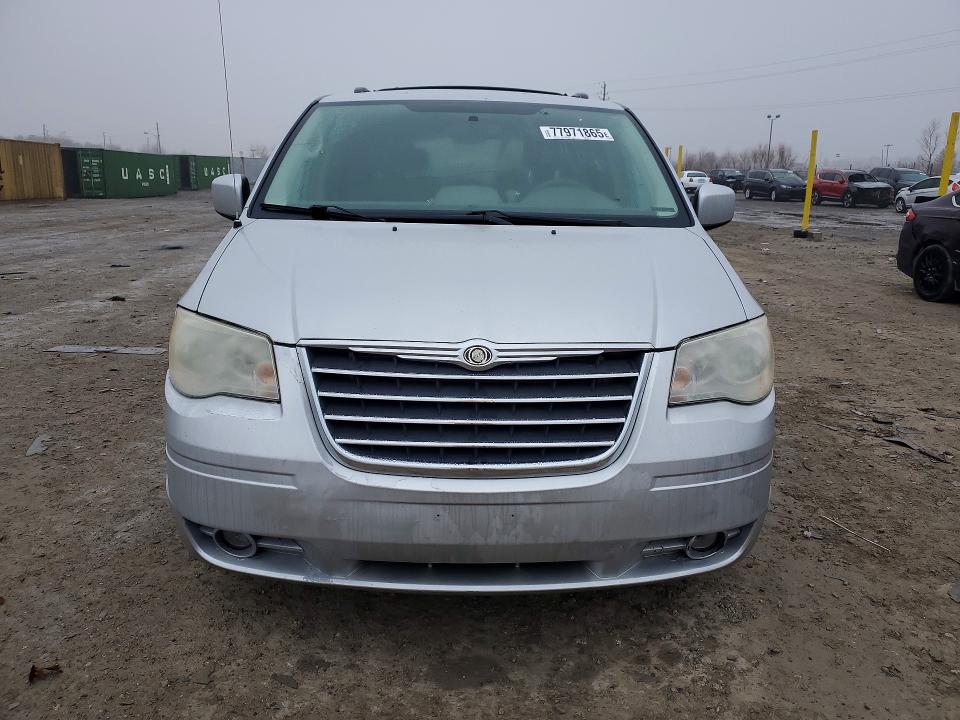77971865 :رقم المزاد ، 2A4RR5D16AR421087 vin ، 2010 Chrysler Town & Country مزاد بيع