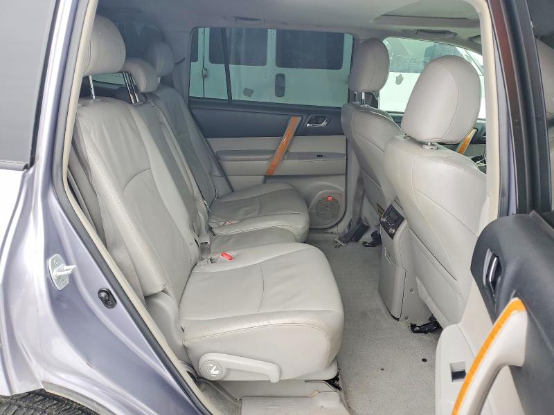 75267615 :رقم المزاد ، JTEEW44A782009336 vin ، 2008 Toyota Highlander مزاد بيع