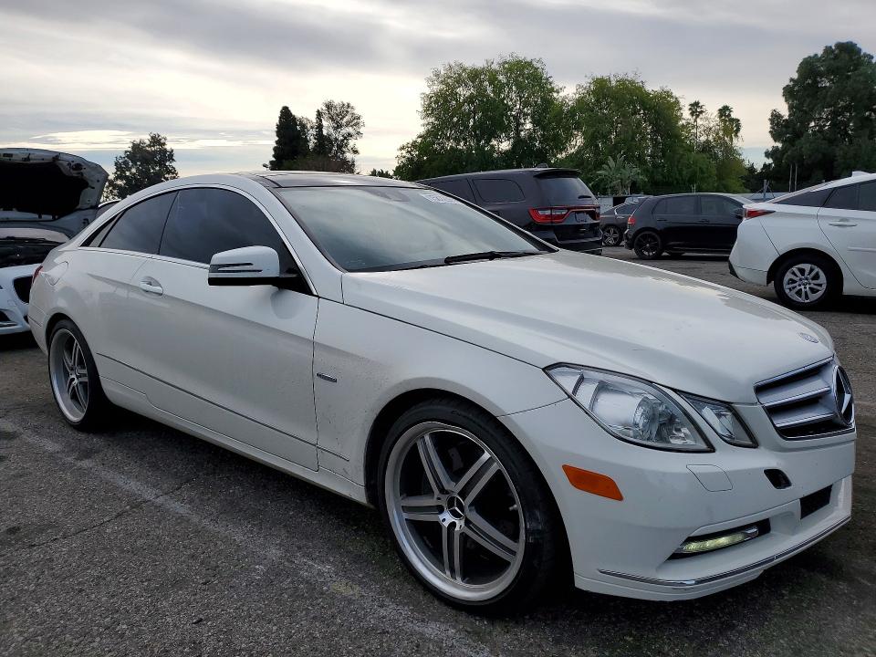 Продажа на аукционе авто 2012 Mercedes-benz E, vin: WDDKJ5KB3CF147969, номер лота: 75872665