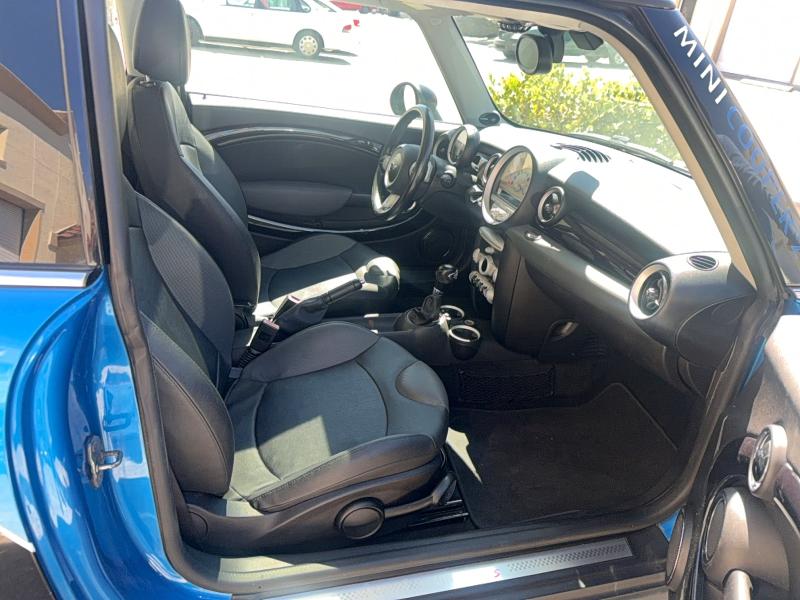 2010 Mini Cooper მანქანა იყიდება აუქციონზე, vin: WMWMF7C52ATZ69697, აუქციონის ნომერი: 79034725