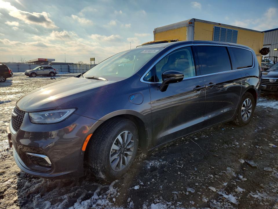 2022 Chrysler Pacifica მანქანა იყიდება აუქციონზე, vin: 2C4RC1L73NR121082, აუქციონის ნომერი: 76199375