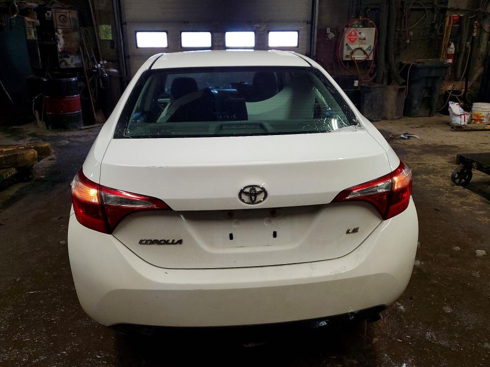 73680365 :رقم المزاد ، 2T1BURHE5FC232948 vin ، 2015 Toyota Corolla مزاد بيع