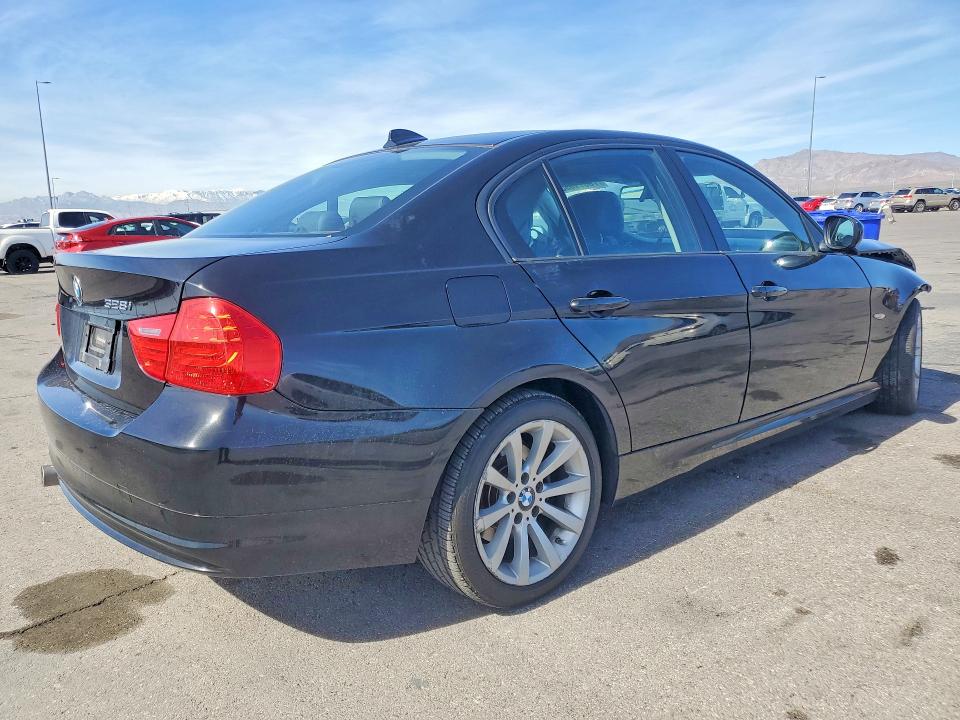 2011 Bmw 328 მანქანა იყიდება აუქციონზე, vin: WBAPH5G50BNM83451, აუქციონის ნომერი: 78871095
