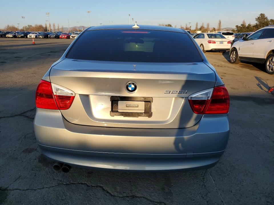 Aukcja sprzedaży 2006 Bmw 325, vin: WBAVB13506PT09882, numer aukcji: 95991465