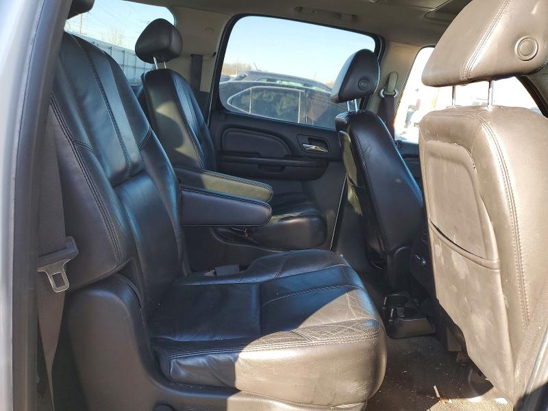 Продажа на аукционе авто 2007 Gmc Yukon Xl, vin: 1GKFK66847J186381, номер лота: 78974165