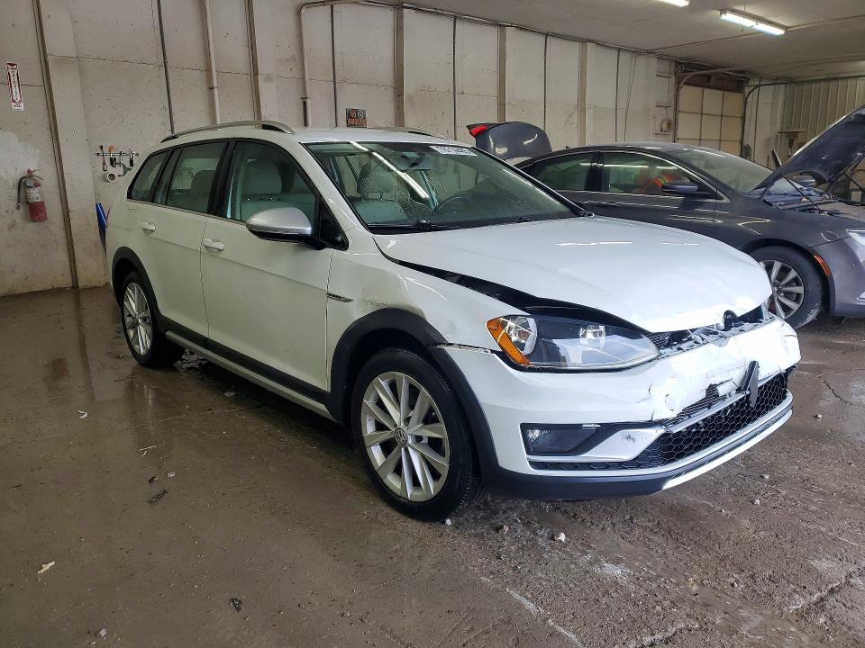 78714465 :رقم المزاد ، 3VWH17AU6HM533079 vin ، 2017 Volkswagen Golf Alltrack مزاد بيع