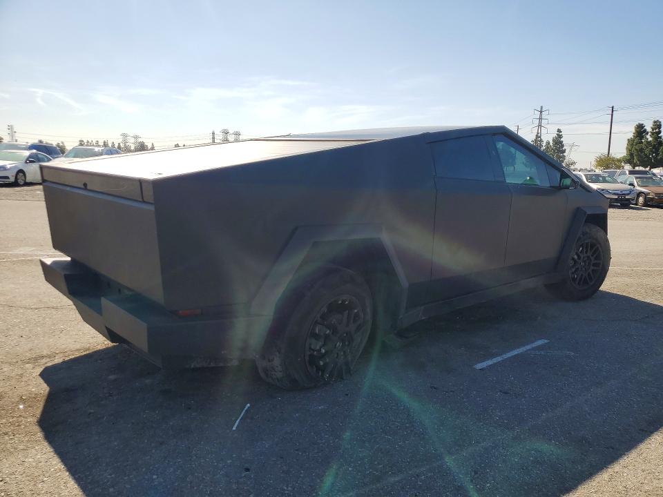 Продаж на аукціоні авто 2025 Tesla Cybertruck, vin: 7G2CEHED0SA059010, номер лоту: 78558095