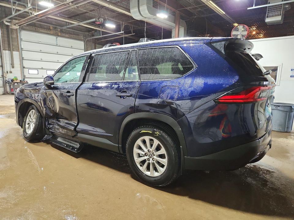 Продажа на аукционе авто 2024 Toyota Grand Highlander, vin: 5TDAAAB55RS069986, номер лота: 76494615