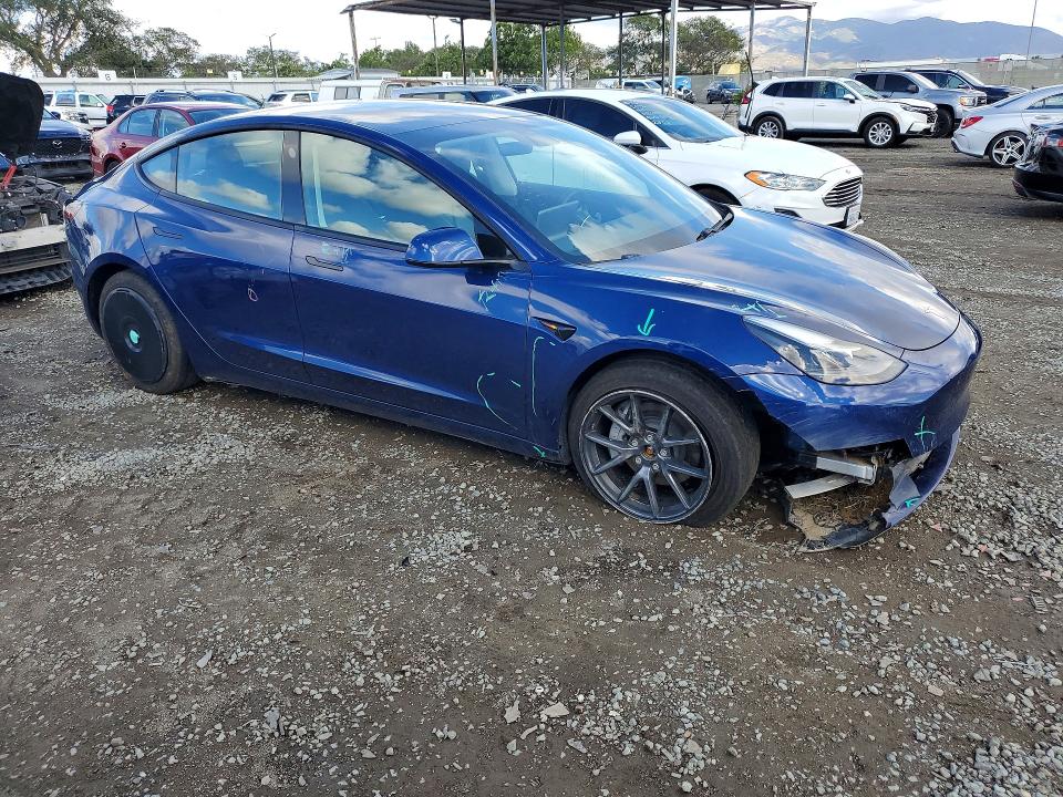 2021 Tesla Model 3 მანქანა იყიდება აუქციონზე, vin: 5YJ3E1EB1MF878431, აუქციონის ნომერი: 77714325