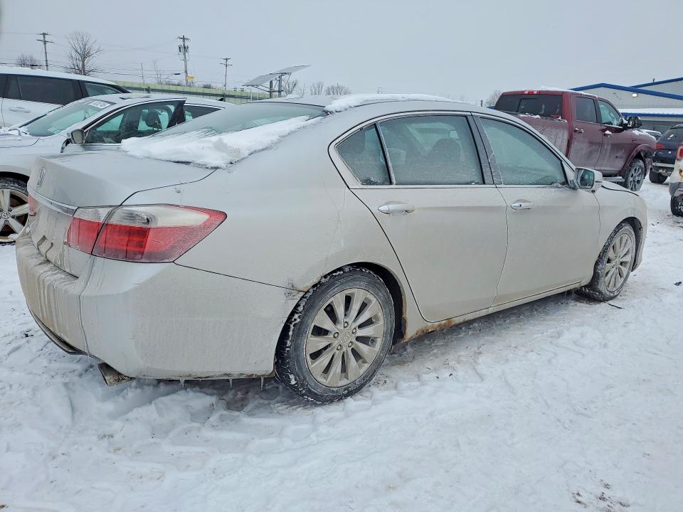 76141615 :رقم المزاد ، 1HGCR2F89EA021976 vin ، 2014 Honda Accord مزاد بيع