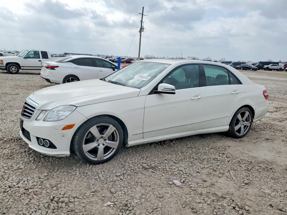 78966515 :رقم المزاد ، WDDHF8HB4AA099901 vin ، 2010 Mercedes-benz E مزاد بيع