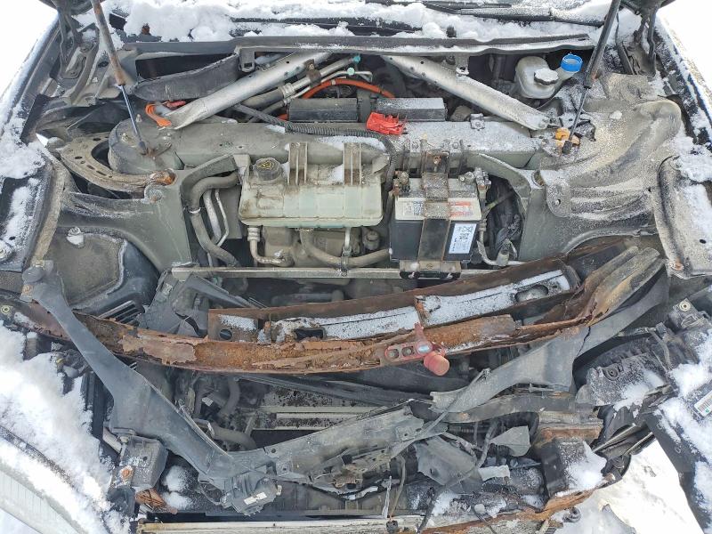 Продажа на аукционе авто 2015 Tesla Model S, vin: 5YJSA1E26FF103665, номер лота: 76369255