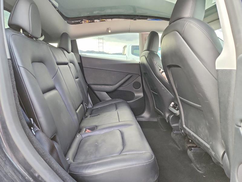 Продажа на аукционе авто 2024 Tesla Model Y, vin: 7SAYGDEE7RF079789, номер лота: 75512185