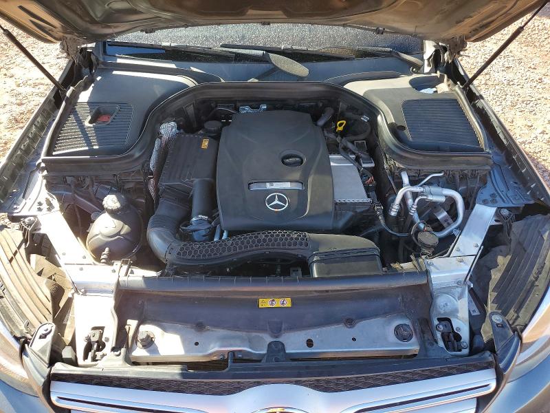 77615285 :رقم المزاد ، WDC0G4JBXHF190749 vin ، 2017 Mercedes-benz Glc مزاد بيع