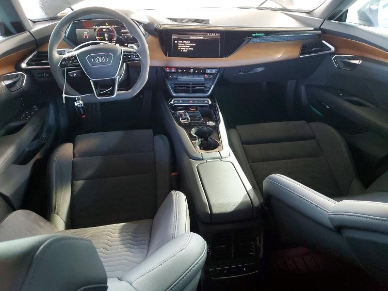 Продажа на аукционе авто 2024 Audi E-tron Gt, vin: WAUFJBFW9R7001387, номер лота: 77133395