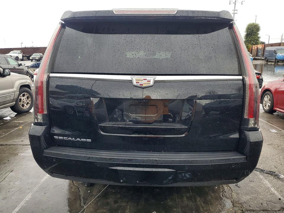 Продаж на аукціоні авто 2018 Cadillac Escalade, vin: 1GYS3HKJ1JR210960, номер лоту: 77736465