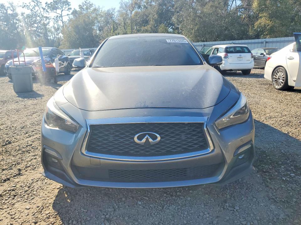 77013445 :رقم المزاد ، JN1EV7AP2JM351355 vin ، 2018 Infiniti Q50 مزاد بيع