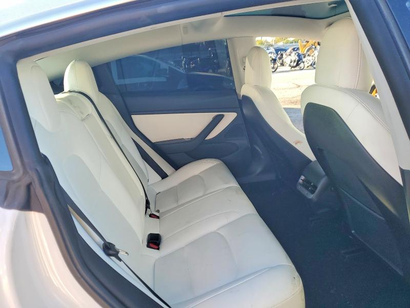 Продажа на аукционе авто 2019 Tesla Model 3, vin: 5YJ3E1EAXKF486892, номер лота: 75620925
