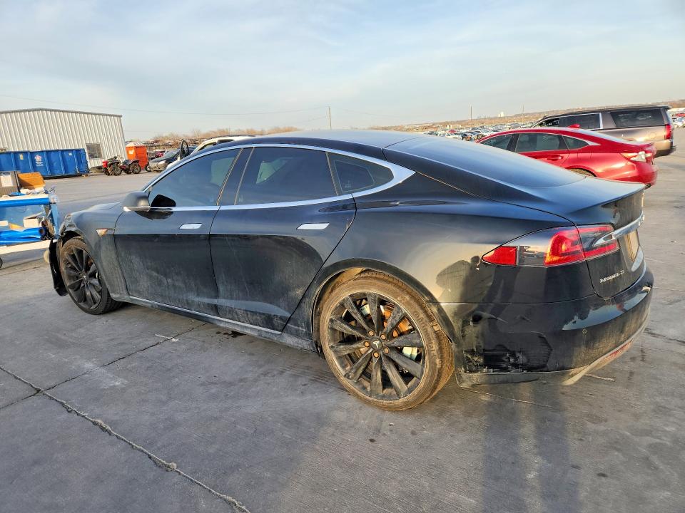 Продажа на аукционе авто 2014 Tesla Model S, vin: 5YJSA1H15EFP52715, номер лота: 78874455