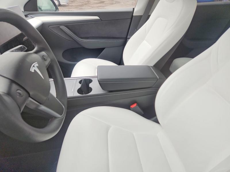 2023 Tesla Model Y მანქანა იყიდება აუქციონზე, vin: 7SAYGDEE0PA199105, აუქციონის ნომერი: 77685065