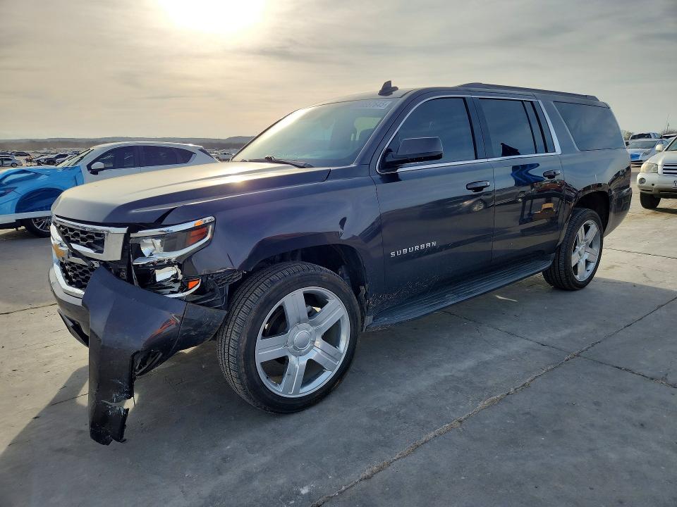 Продажа на аукционе авто 2016 Chevrolet Suburban, vin: 1GNSCHKC0GR372358, номер лота: 78557645