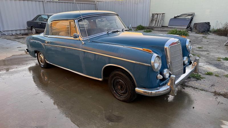 Auction sale of the 1958 Mercedes-benz 220 Se, vin: 12803710003404, lot number: 76674725