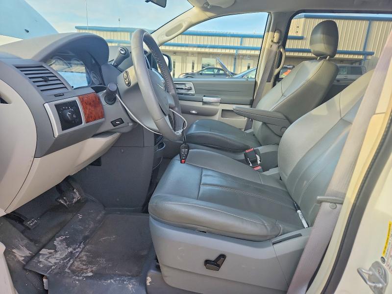 77953785 :رقم المزاد ، 2A8HR54P88R779381 vin ، 2008 Chrysler Town & Country مزاد بيع