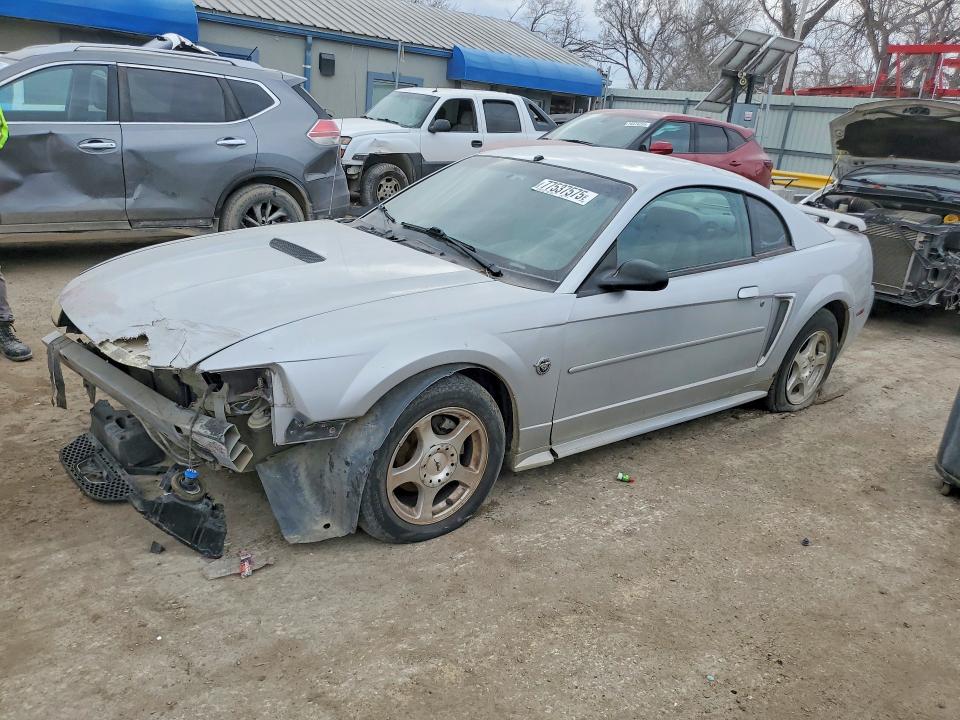 2004 Ford Mustang მანქანა იყიდება აუქციონზე, vin: 1FAFP40444F118321, აუქციონის ნომერი: 56223346