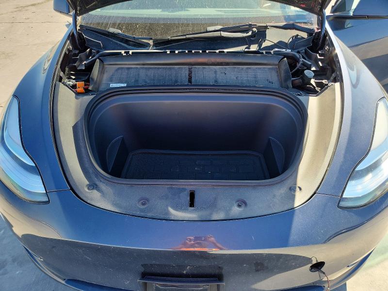 2023 Tesla Model Y მანქანა იყიდება აუქციონზე, vin: 7SAYGDEE1PA060245, აუქციონის ნომერი: 77396215